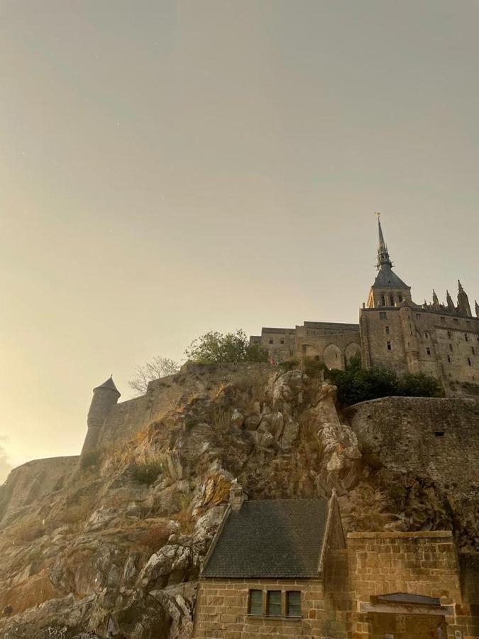 Maison Jullouville Au Calme エクステリア 写真