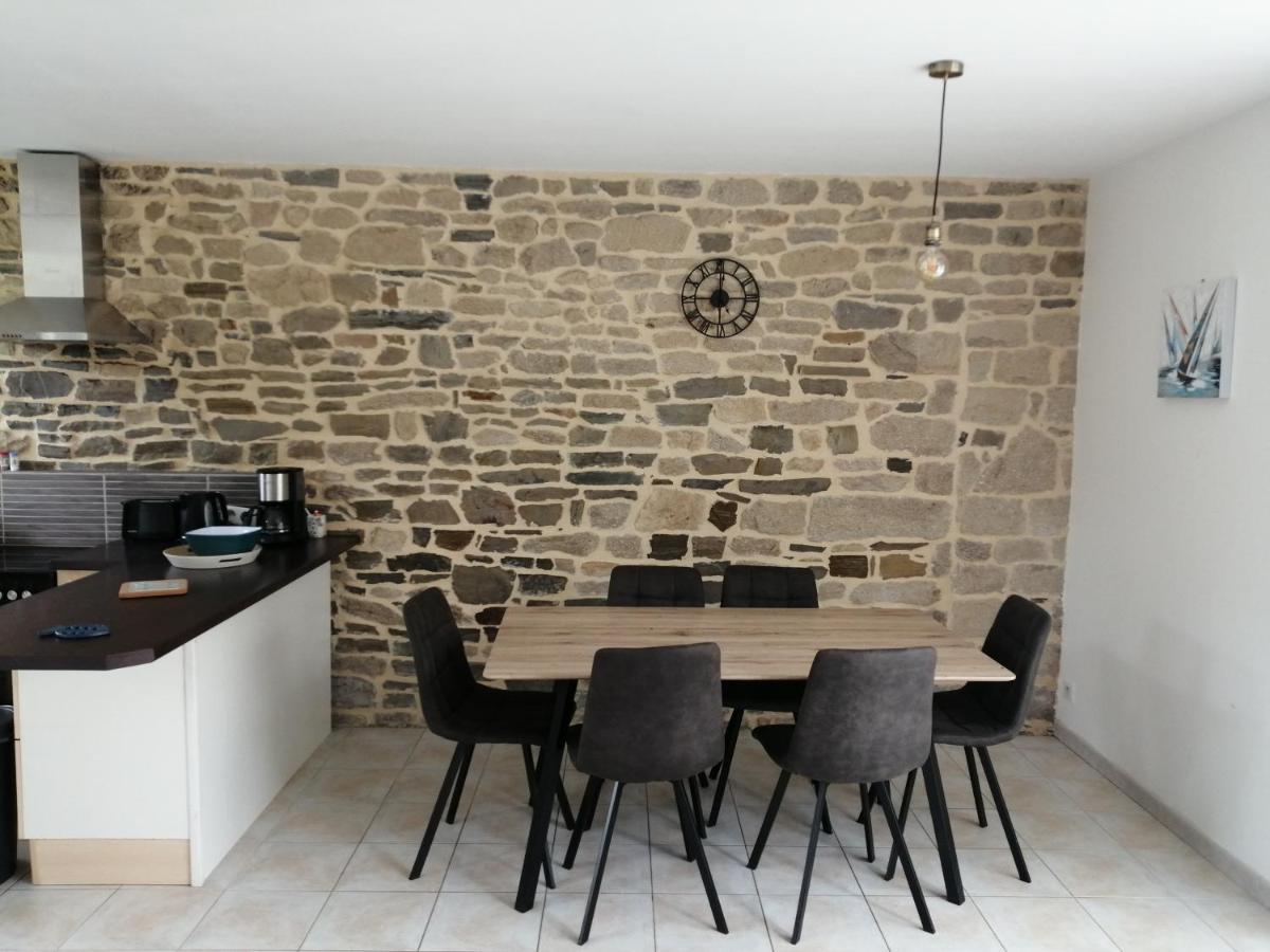 Maison Jullouville Au Calme エクステリア 写真